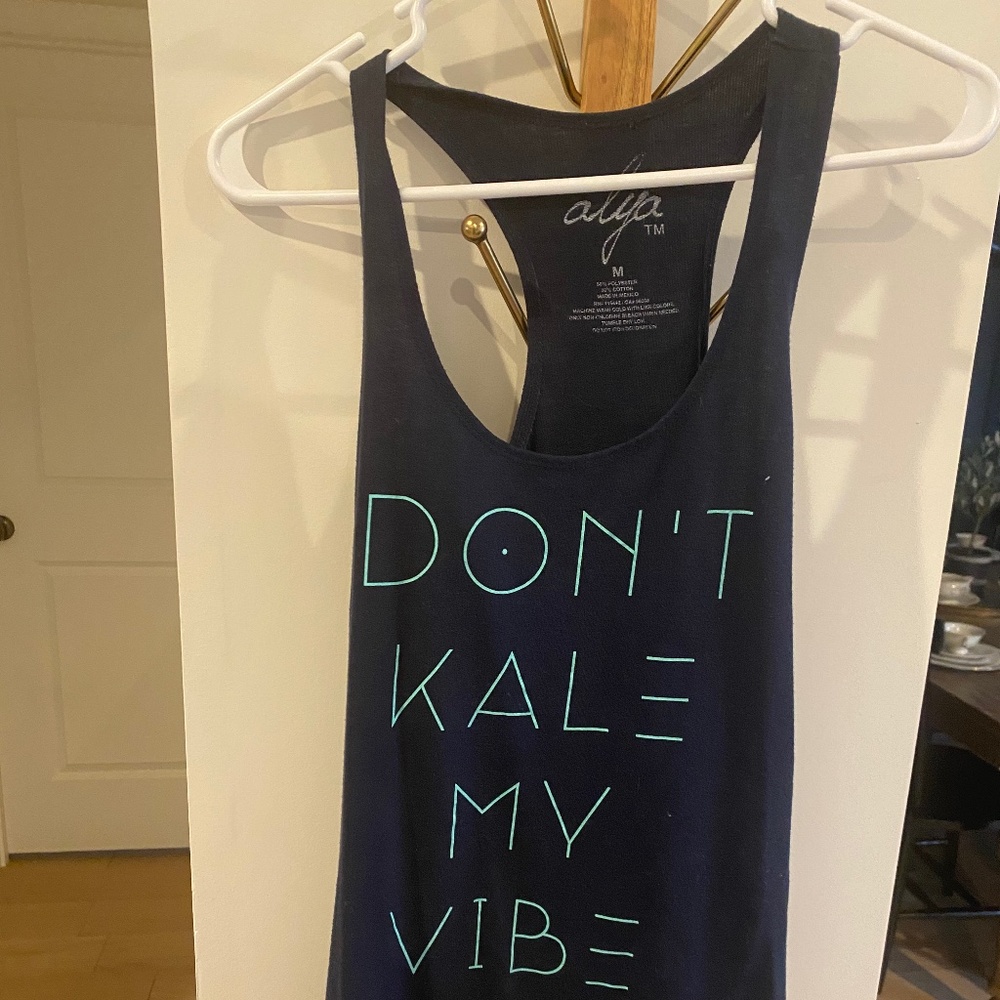 Alya ladies navy tank top size medium